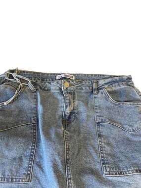 Telepatía High-Waisted Denim Mini Skirt with Cargo Pockets